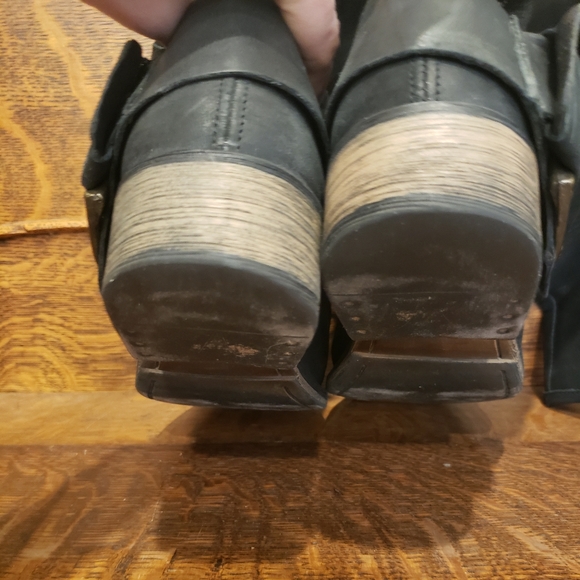 Steve Madden black leather boots - Picture 10 of 13